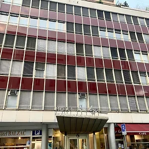 *** Hotel Balzac Switzerland