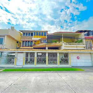 ** Guest house Garza Ecuador
